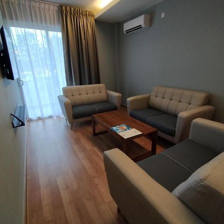 Telanai16 Lodge Bandar Seri Begawan Exterior foto