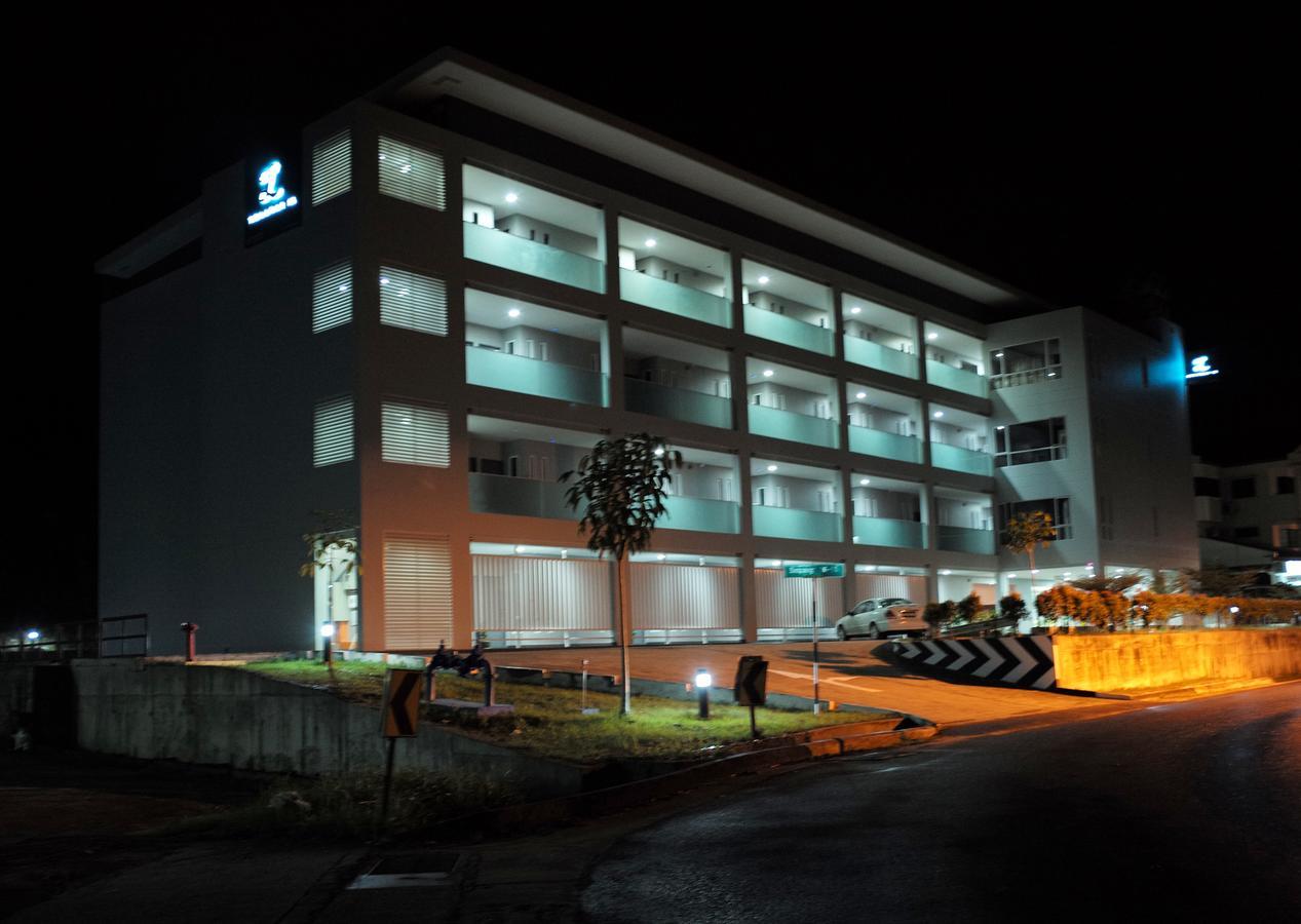 Telanai16 Lodge Bandar Seri Begawan Exterior foto